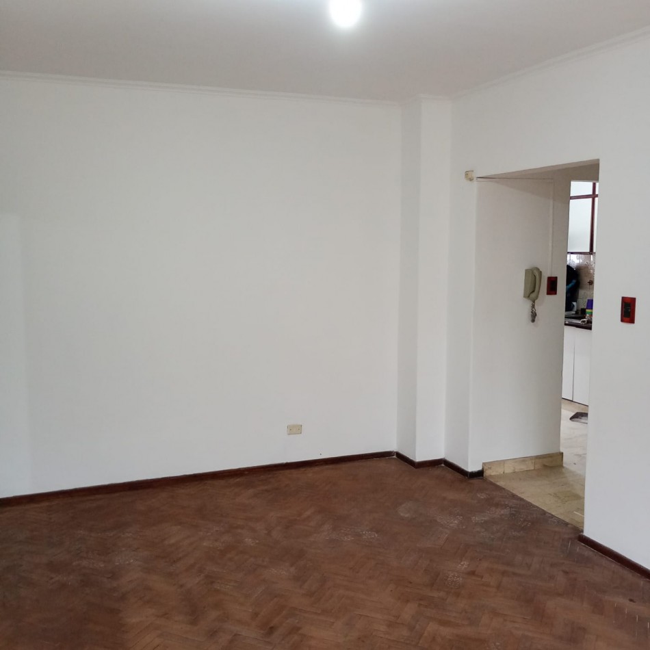 CHACABUCO  1874 PISO 2