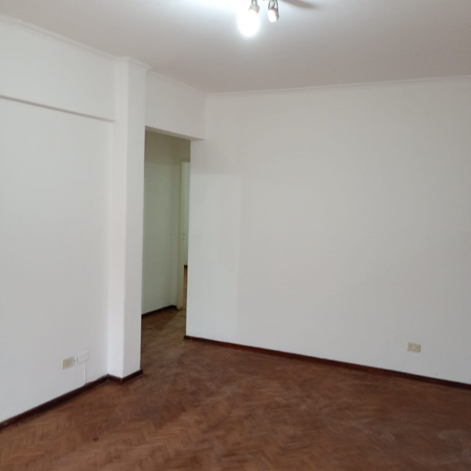 CHACABUCO  1874 PISO 2
