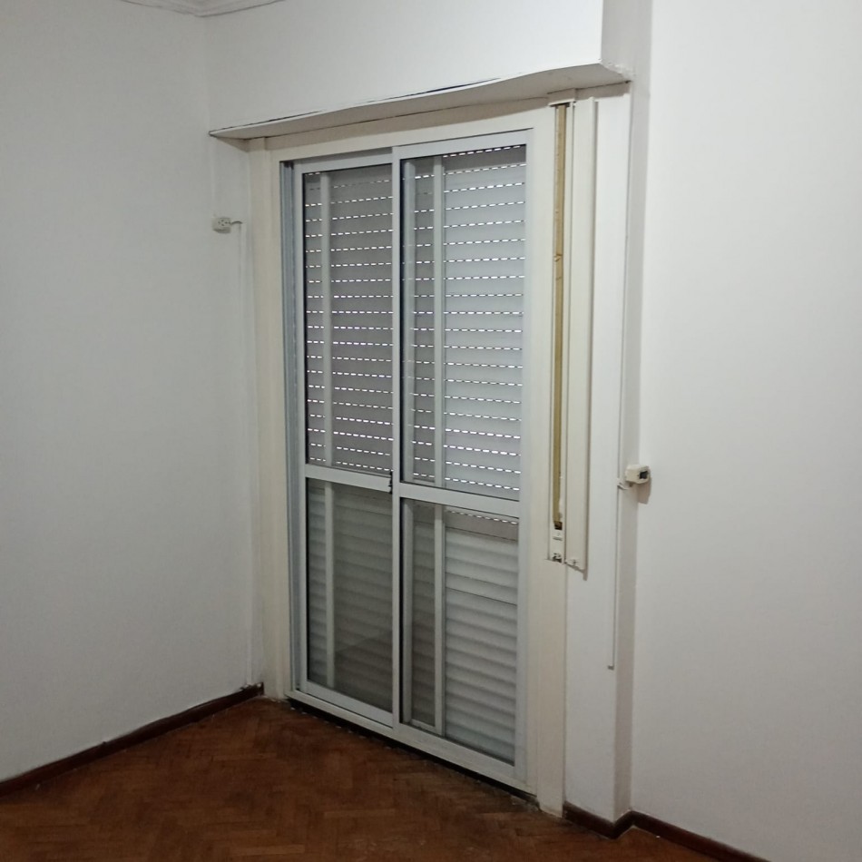 CHACABUCO  1874 PISO 2
