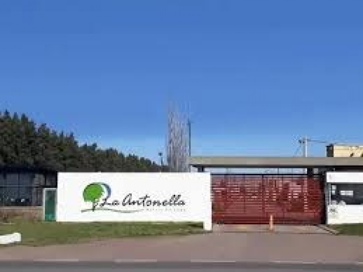 Terreno Barrio Privado La Antonella