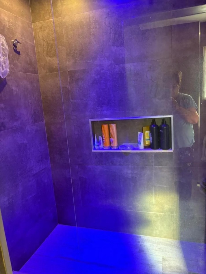 Gran Piso Exclusivo 4 dormitorios sobre Av Pellegrini con Impresionante Balcon