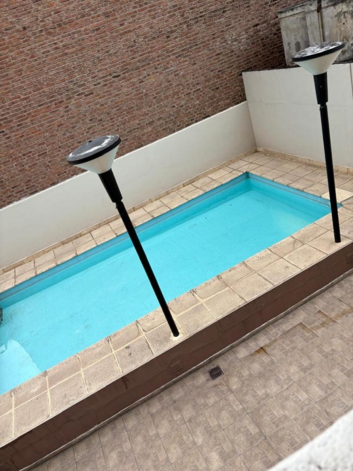 Gran Piso Exclusivo 4 dormitorios sobre Av Pellegrini con Impresionante Balcon