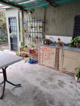 Casa dos dormitorios Suipacha 4049